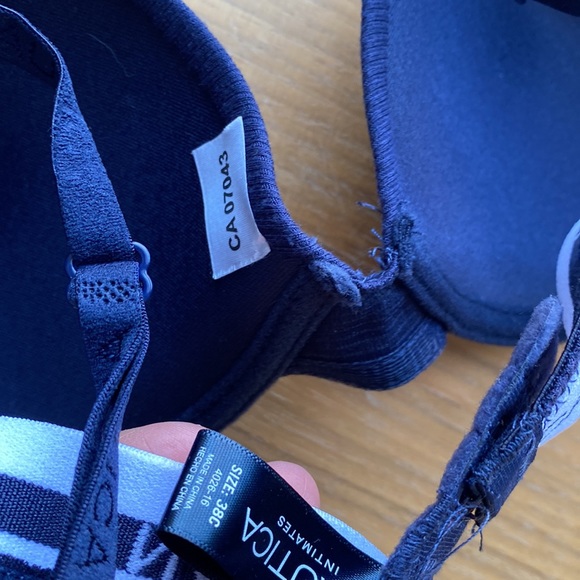 2 NWT Nautica super soft T-shirt bras - Picture 4 of 7